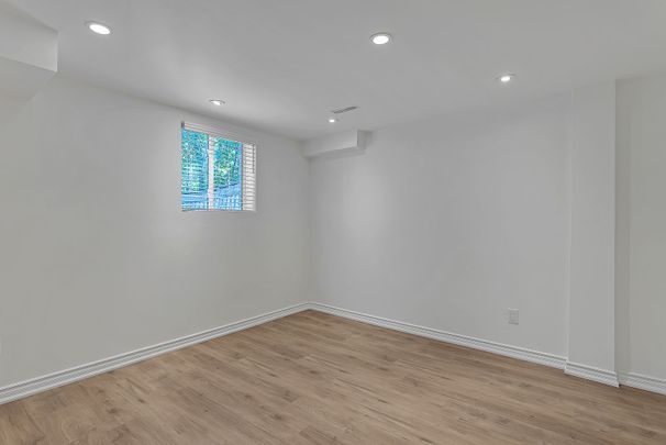 For Lease - 3788 Forest Bluff Crescent Unit# Lower, Mississauga, Ontario - Photo 1