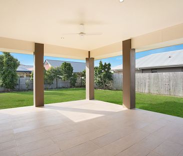 Large corner block! - Photo 2