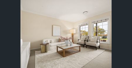 Premium Family Residence! - Photo 3