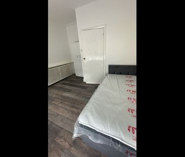 Room in a Shared House, Hendale Avenue, NW4 - Photo 1