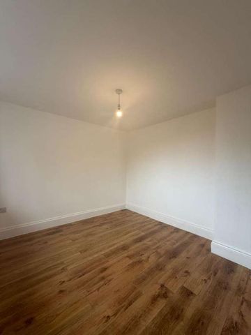 Firbanks, Jarrow, NE32 - Photo 5