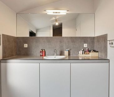 Duplex te huur in Sint-Kwintens-Lennik voor € 900 met 2 slaapkamers - Foto 4
