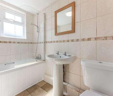 Bishops Road, Bury St. Edmunds, Suffolk, IP33 - Photo 6