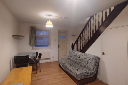 Sycamore Avenue - Photo 5