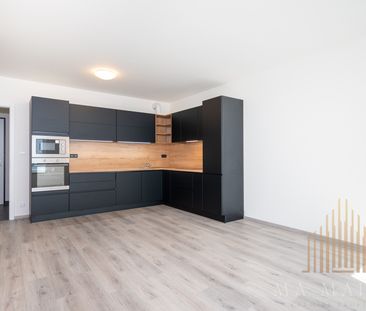 Apartment for rent, 2+kk - 1 bedroom, 53m - Photo 4