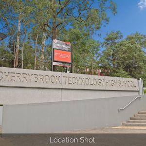 3 Bedroom Townhouse in Sought After Schooling Catchment - Photo 2