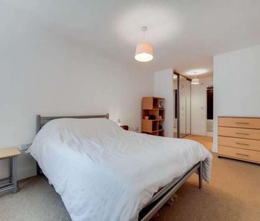 Millharbour, Canary Wharf, E14 - Photo 6