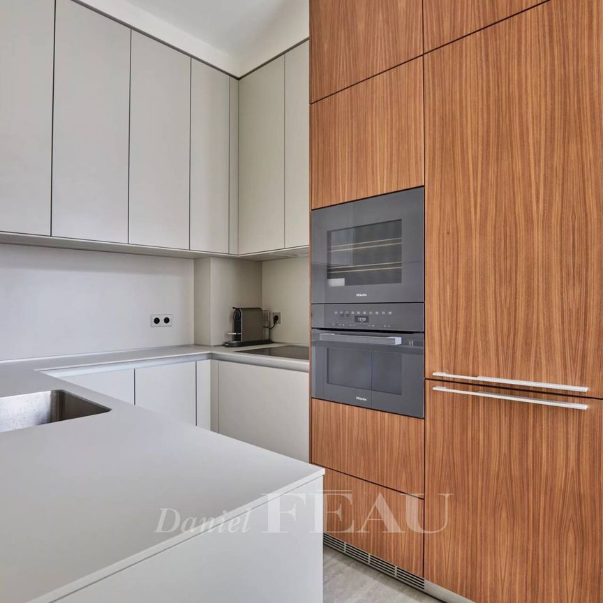 Location appartement, Paris 8ème (75008), 3 pièces, 70 m², ref 86181498 - Photo 1