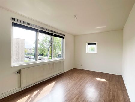 Appartement te huur: Joris Ivenslaan 155 1325 RJ Almere - Photo 5