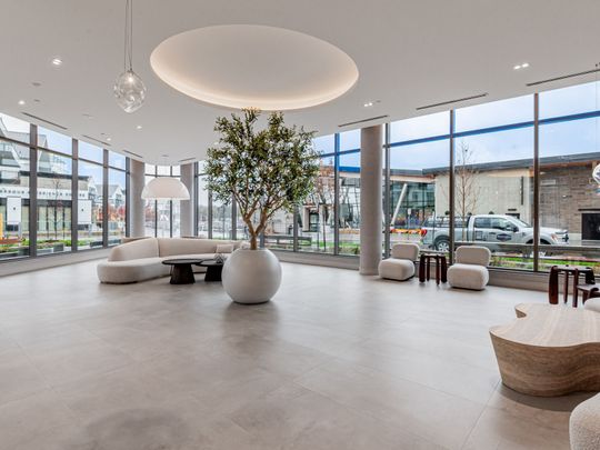 For Lease - 333 Sunseeker Avenue Unit# 411, Innisfil, Ontario - Photo 1