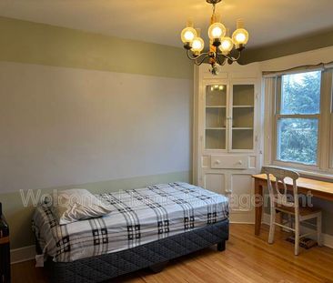 $650 / 7 br / 2 ba / A Charming and Inviting Apartment in Hamilton ... - Photo 1