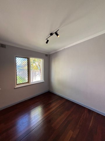 65a Arlunya Avenue, Belmont WA 6104 - Duplex For Rent | Domain - Photo 3