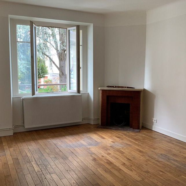 Appartement à louer à Brive-la-Gaillarde - Photo 1