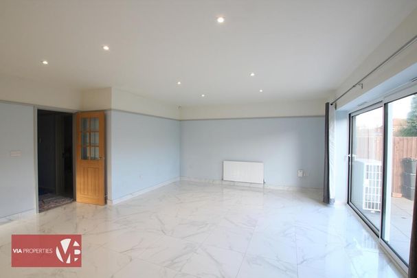 2 bedroom house to rent - Photo 1