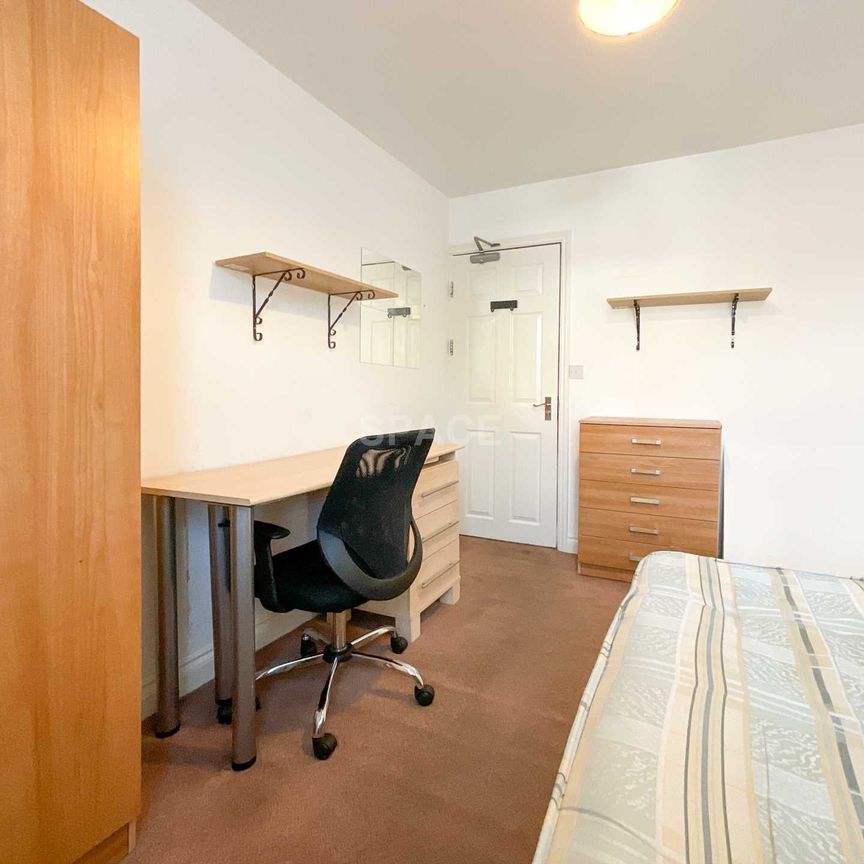 Wokingham Road, University - Photo 1