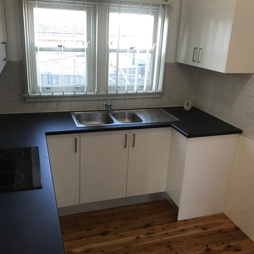 2 BEDROOM HOME WITH AIR CONDITIONING - Photo 1