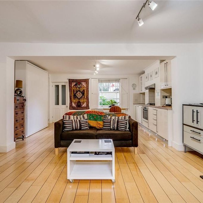 Studio to rent - Photo 1