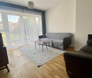 2 bedroom semi-detached bungalow to rent - Photo 1