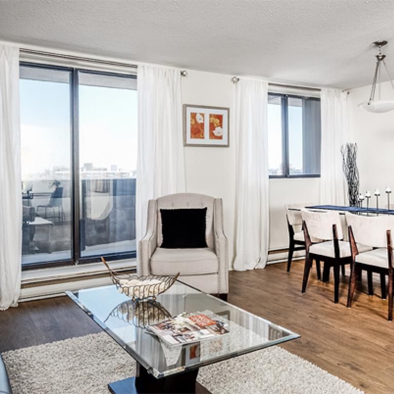 Lincoln Park Tower - Photo 1