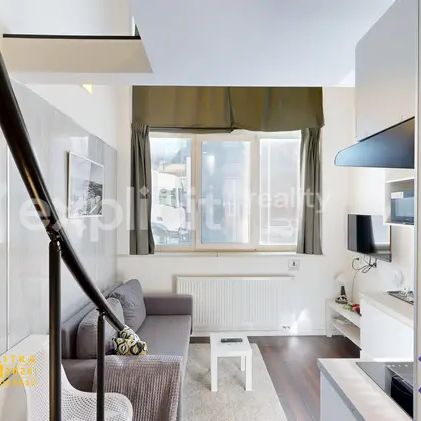 Pronájem ateliéru 1+kk, 38 m - Fotografie 1