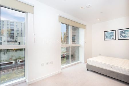 Britannia Building, 24 Prospect Row, E15 1FX - Photo 3