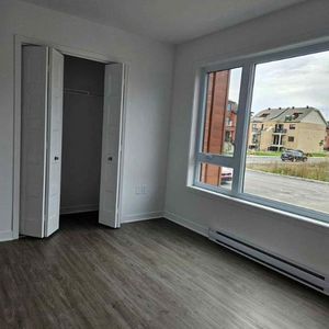 1 CH - 1 SDB - Laval - $1,600 /mo - Photo 2