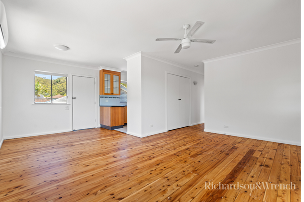 27 Blue Waters Parade Tascott - Photo 1