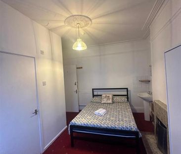 8 bedroom house share to rent - Photo 2