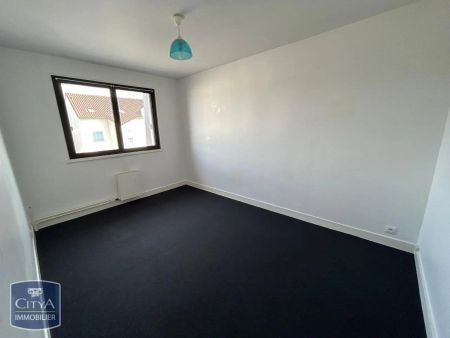 Appartement à louer 5 pièces 99.87m² - Photo 2