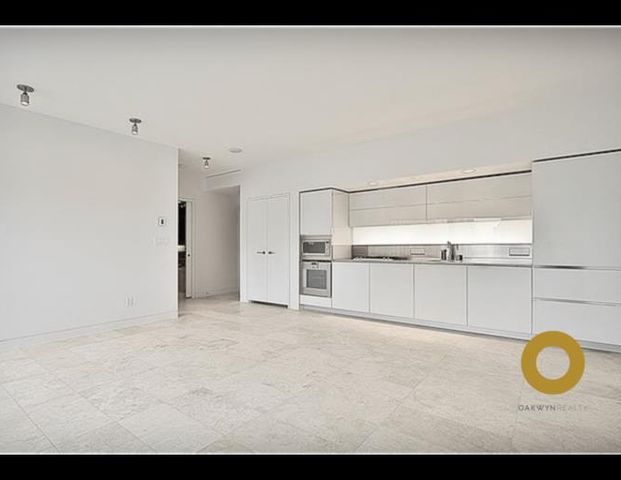 Luxurious 1 bed 1 bath in Downtown!! | 838 West Hastings Street, Vancouver - Photo 1