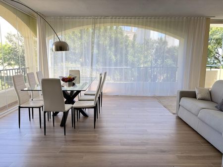 Ground Floor Apartment in Bahía de Marbella - Photo 5