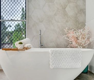 Luxury And Worldly Style - Photo 1