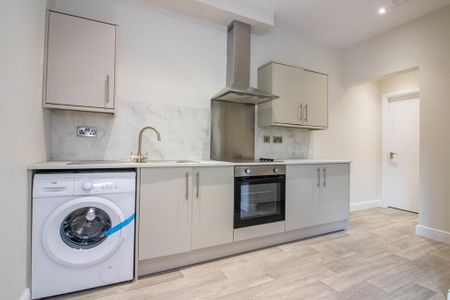 1 bedroom flat to rent - Photo 2