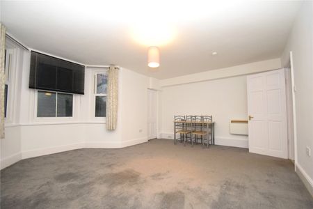 1 bed apartment to rent in Trafalgar Square, Scarborough, YO12 - Photo 5