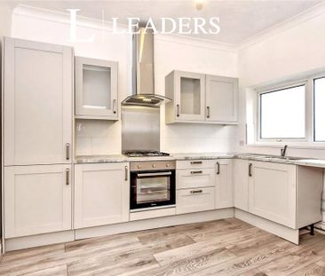 3 bedroom terraced house to rent - Photo 4