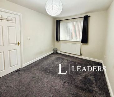 2 bedroom flat to rent - Photo 6