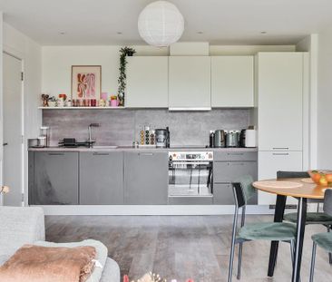 2 bedroom apartment to rent - Photo 6