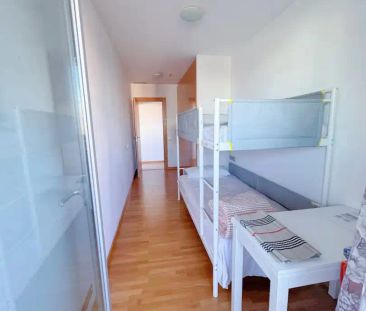 L'Hospitalet De Llobregat - Photo 3