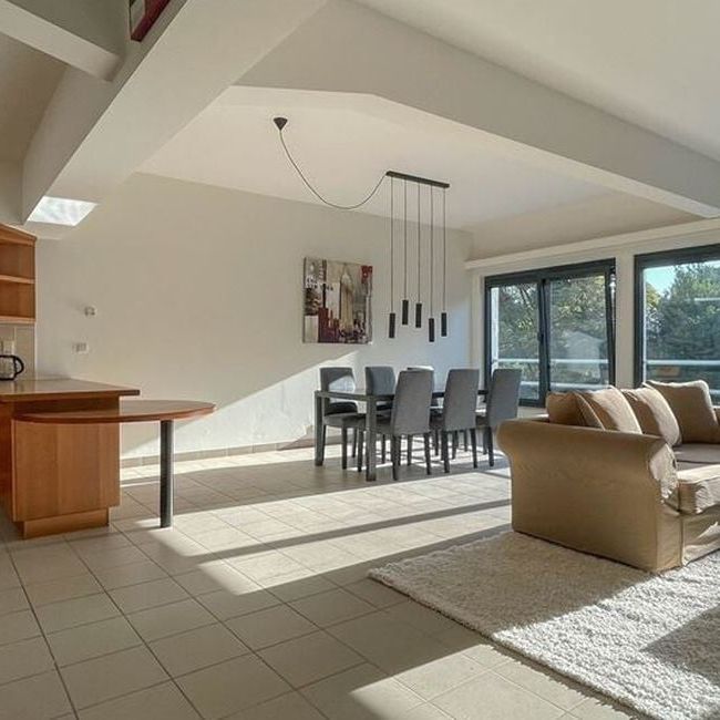 Appartement te huur in Tournai voor € 495 met 1 slaapkamer - Foto 1