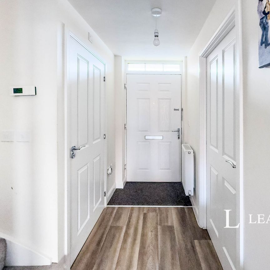 2 bedroom house to rent Frideswide Street, MK18 - Photo 1