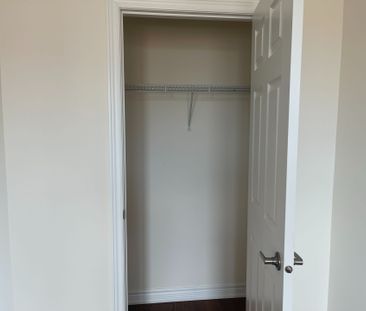 For Lease - 96 Hashmi Place, Brampton, Ontario - Photo 6