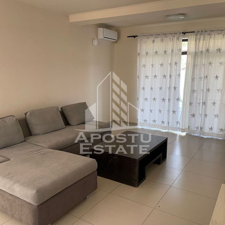 Jumatate de duplex Giroc - Photo 1