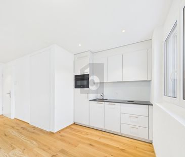 A STYLISH LIVING DREAM FOR THE SOPHISTICATED - Photo 1