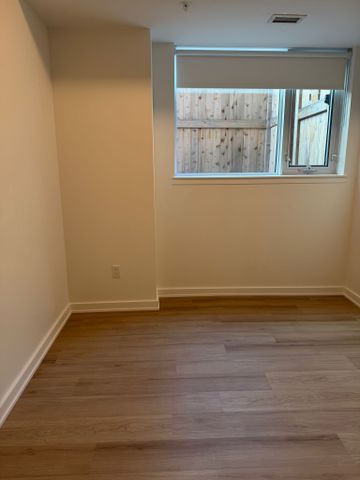 36 Robinson Ave, Ottawa, ON - Photo 3