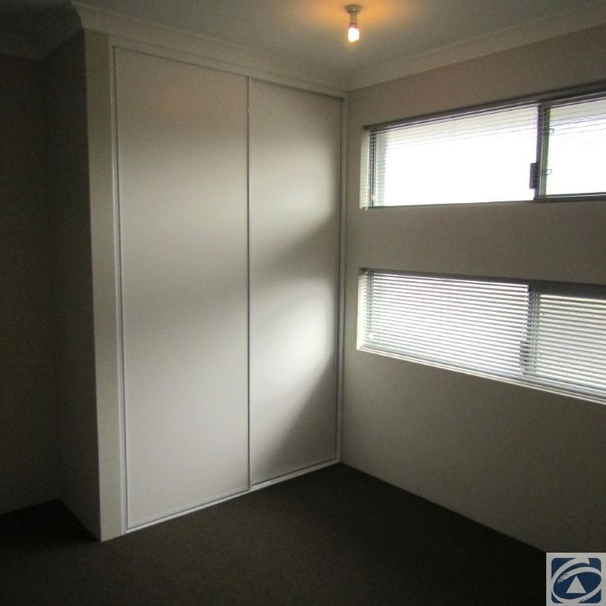 25B Norman Street, 6018, Innaloo Wa - Photo 1