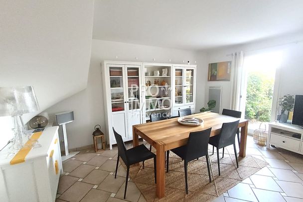 LOCATION DE VACANCES MAISON 6 couchages jardin terrasse pisc - Photo 1
