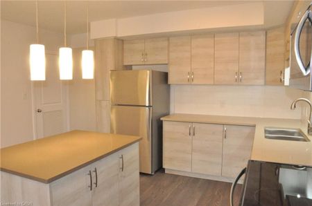 For Lease - 160 Rochefort Street Unit# D3, Kitchener, Ontario - Photo 3