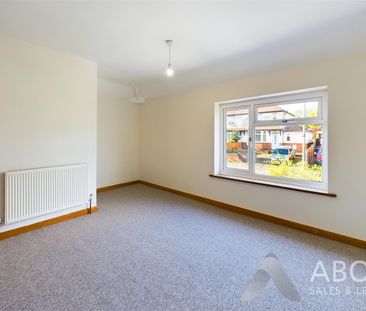 Westlands Road, Uttoxeter ST14 8DJ - Photo 2