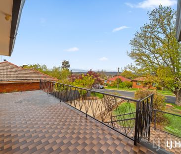 3 Hazelwood Street, Queanbeyan NSW 2620 - House For Rent | Domain - Photo 5