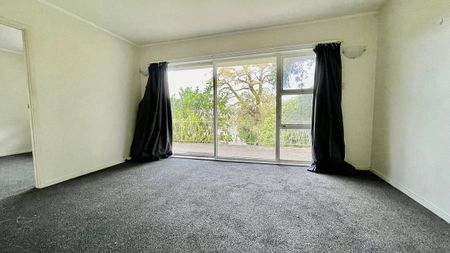 Lovely 2 Bedroom Unit in Remuera - Photo 4